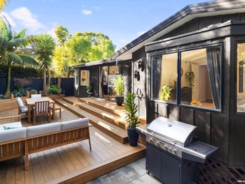 Move-In Ready, Owners Relocating North