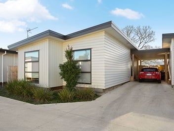 Affordable, Freehold & Convenient