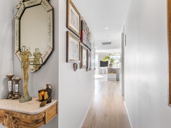 Prestigious Parnell Residence