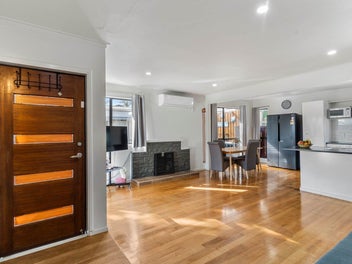 Spacious Family Home with Extra Rooms & Potential