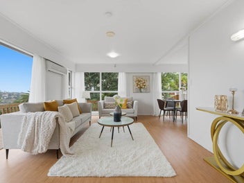 Fully Updated Freehold Family Perfection