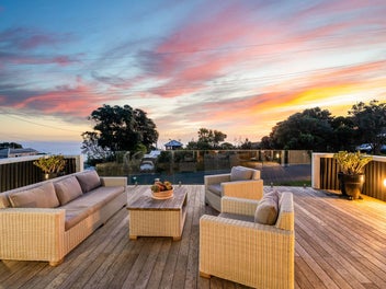 Serious Beach-House Cool. Family-Sized Living.