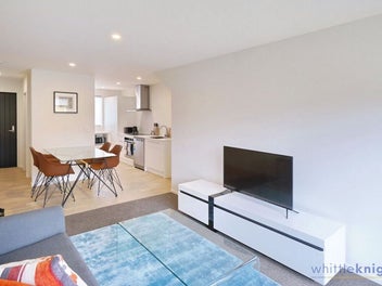 Semi-Detached Prime Freehold City Pad