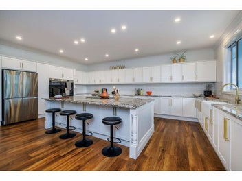 ALL CLASS, EXECUTIVE HOME, INCOME STREAMS