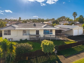 Corner Site, Big Opportunity - Pakuranga Heights