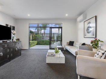 Easy Living. Designed Right.