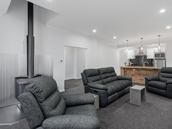 Renovated and Ready With Large Garaging!