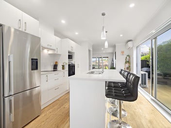 Location, Lifestyle & Convenience