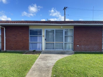 Image 1 of 10