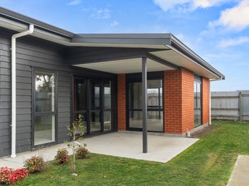 Brand New!!! BEO $720,000