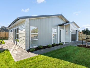 12 Brand New Homes Available! Priced from $695,000
