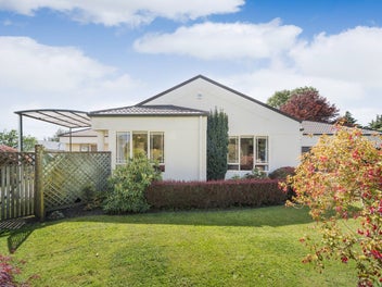 PRICED TO SELL - ACT QUICKLY