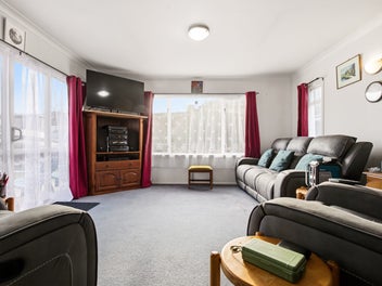 Space to Grow - 873m² for $613,000