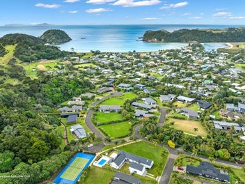 All class in Matapouri Park