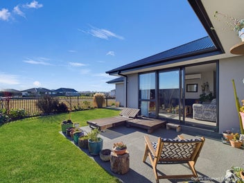 Views, Convenience, Sunshine