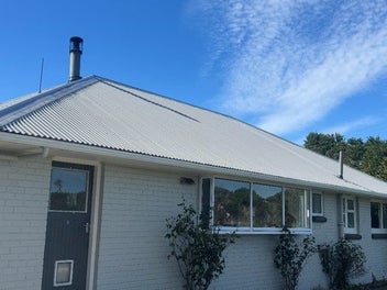 Image 1 of 6