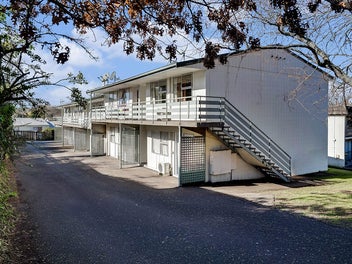 Image 1 of 20