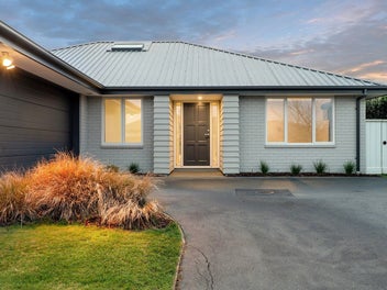 Family comfort with space to entertain