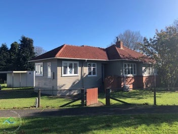 Image 1 of 8