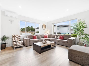 Exceptional Family Living in Mission Heights