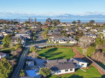 A Rare Motueka Family Home That Has It All