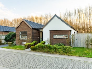 Stylish, Low-Maintenance Living Starts Here