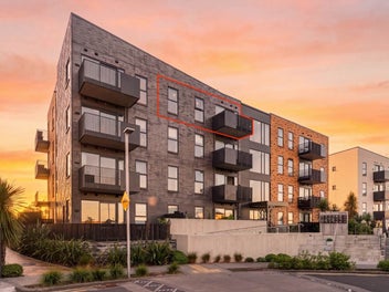 Elevated Views, Unbeatable Convenience
