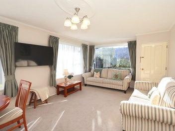 Elevated, Private & Immaculately Presented!
