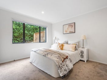 Luxury Family Living in Blockhouse Bay