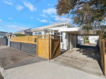 A Backyard to Love, A Home to Make Your Own