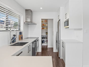 A wonderful home in a family-friendly street