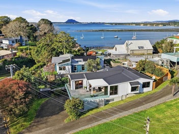 Dream Coastal Retreat