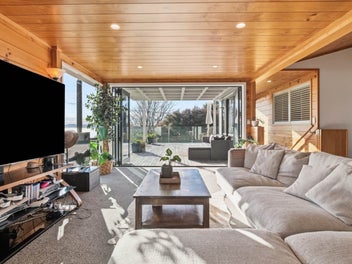 Dream Coastal Retreat