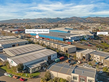 Modern Live/Work Industrial Unit