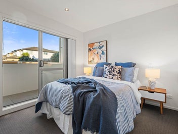 Must Sell! RANGI Zone & Walk to Mall
