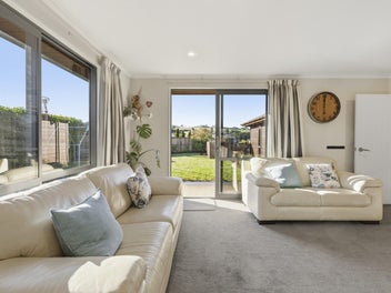 Family space, coastal living