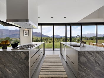 Exceptional Arrowtown Position, Enduring Design.