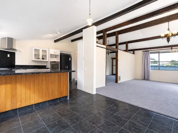 Spacious Family Living in Sought-After Whataupoko