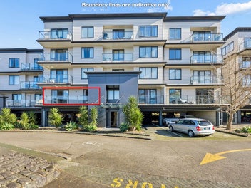 Swimming Pool, Tennis Court, Gym Apartment Living