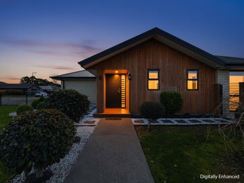 Absentee owners are committed to selling!