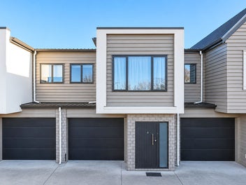 Convenience at Doorstep & No Body Corporate Fees!