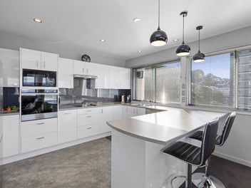 Space, Style, and Simply Stunning Views