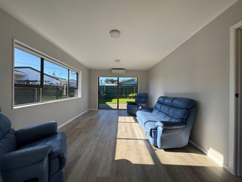 Image 1 of 10