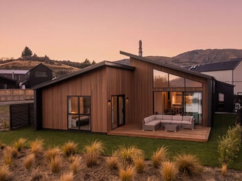 1 Centurion Court, Queenstown - Dual Income