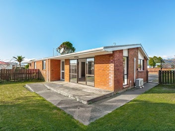 Two Units on One Title at Carters Beach!