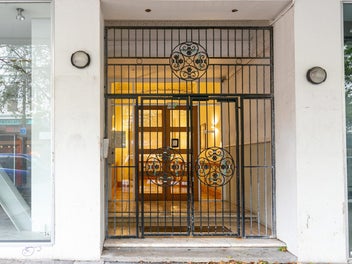 Historic Charm in the Heart of the City