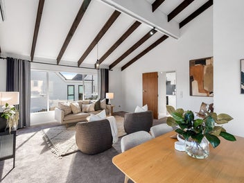 HOME & INCOME POTENTIAL! BEO $849,000
