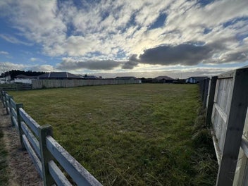 The Perfect Blank Canvas Awaits