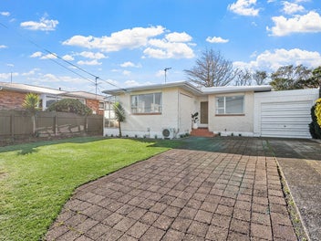 SERIOUSLY SMART BUYING IN FRANKLEIGH PARK