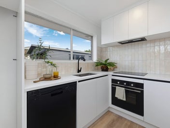 A TWO BEDROOM THAT LIVES LARGE
